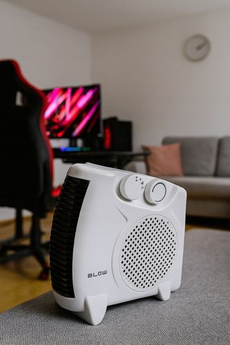 MOCNY TERMOWENTYLATOR 2000W PIECYK ELEKTRYCZNY FARELKA GRZEJNIK na Arena.pl