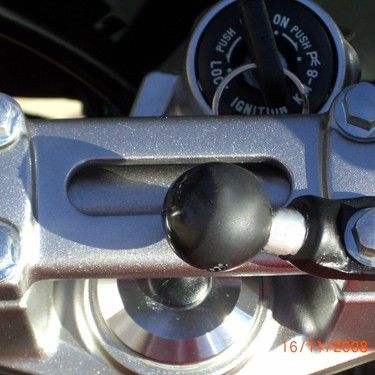 Ram Mount  - mocowanie z otworem 9mm (lusterka) na Arena.pl