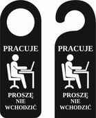 ZAWIESZKA NA DRZWI klamkę hotelowa czarna plexi TWÓJ NAPIS