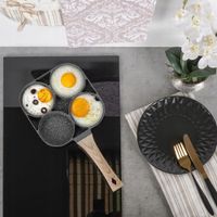 Patelnia do jajek i placków