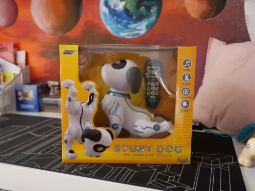 INTERAKTYWNY ROBO PIES ZDALNIE STEROWANY GŁOSEM na Arena.pl