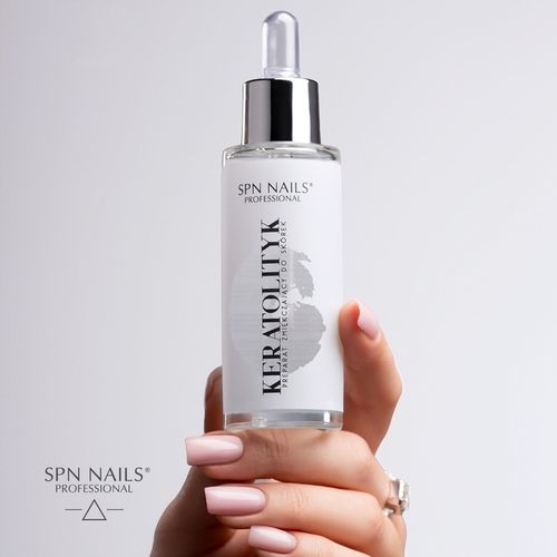 Keratolityk Preparat Zmiękczający Do Skórek i Paznokci 30 ml SPN Nails na Arena.pl