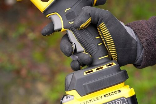 STANLEY SEKATOR V20 DO 32mm 1x4,0Ah SFMCPP32M1 na Arena.pl