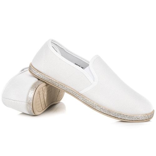 Białe espadryle slip on r.40 na Arena.pl