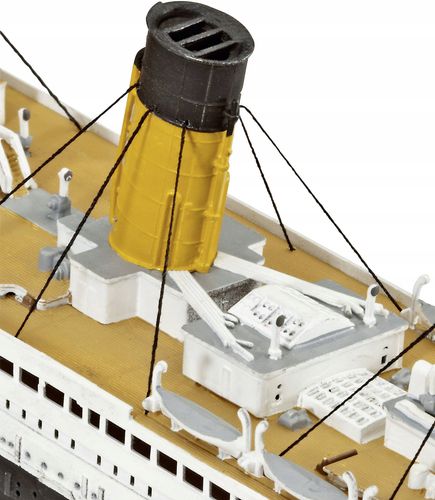 Model do sklejania R.M.S. Titanic 1:700 na Arena.pl