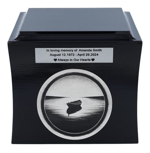 Urna z samotną łodzią na jeziorze Czarny / Wzór1 / Tabliczka na Arena.pl