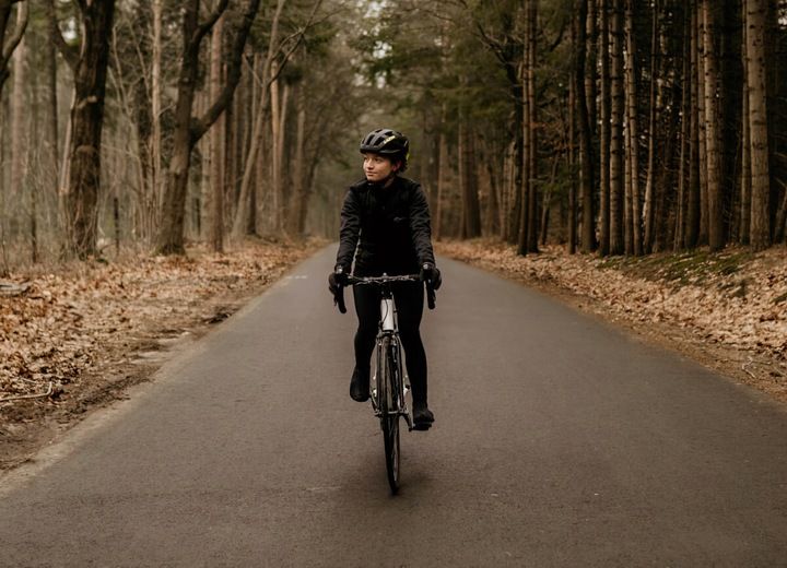 Kask rowerowy LAZER Tonic Kineticore Czarny Szosowy (rozmiar S) zdjęcie 14