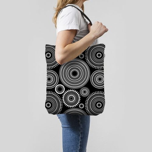 TORBA - Białe koła na Arena.pl