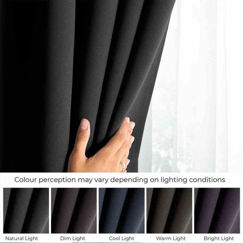 CURT/AH/BLACKOUT/EYELETS/BLACK/140X270/1PC na Arena.pl
