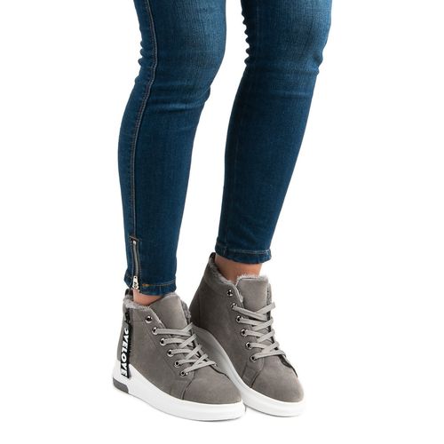 Ocieplane trampki r.40 na Arena.pl