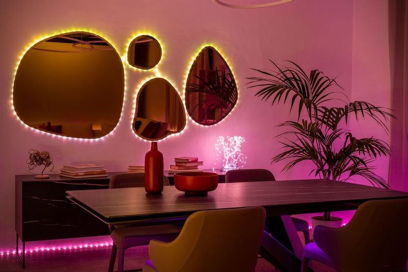 Inteligentna taśma Twinkly Dots 400 LED RGB 20 m, czarne zdjęcie 5