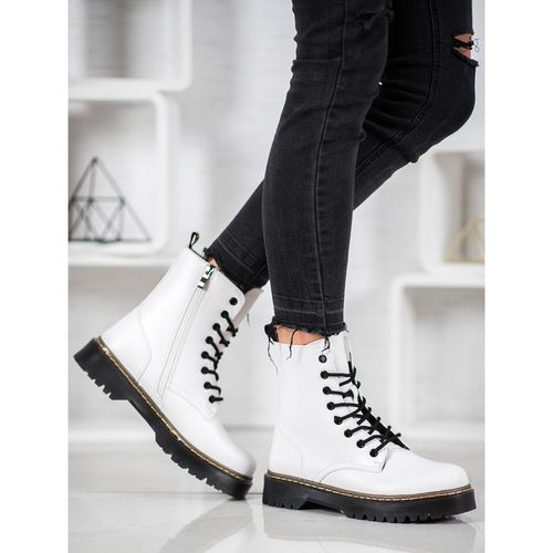 Białe Workery r.37 na Arena.pl