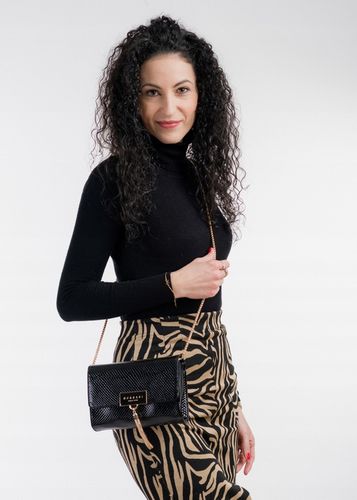 TOREBKA LISTONOSZKA MONNARI WIZYTOWA KOPERTÓWKA Czarna na łańcuszku na Arena.pl