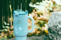 KUBEK TERMICZNY ZE SŁOMKĄ NA KAWĘ HERBATĘ DO SAMOCHODU SZCZELNY 1200 ml