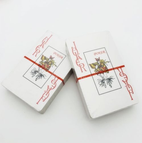 Karty do gry w pokera 2 talie klasyczne powlekane 2x54 na Arena.pl