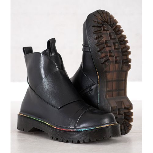 Czarne Workery Na Platformie r.40 na Arena.pl