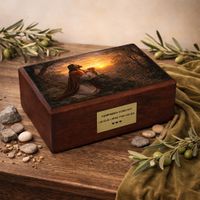 Katolicka urna kremacyjna z Jezusem modlącym się w Ogrodzie Oliwnym