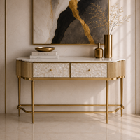 Złota konsola glamour Champion z prawdziwymi muszlami 140x35x86