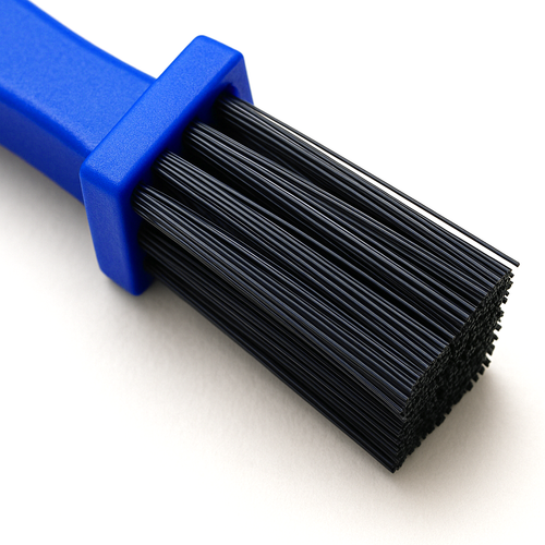 ZESTAW DO CZYSZCZENIA ŁAŃCUCHA MOTOCYKLOWEGO MANNOL SMAR ZMYWACZ SZCZOTKA na Arena.pl