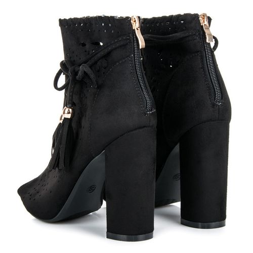 Ażurowe wiosenne botki r.37 na Arena.pl