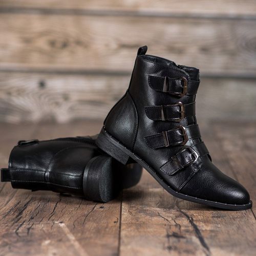 Botki Z Klamrami r.36 na Arena.pl