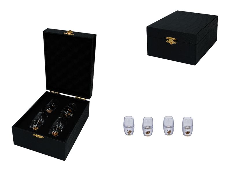 Kpl. 4 kieliszków do wódki zdjęcie 1