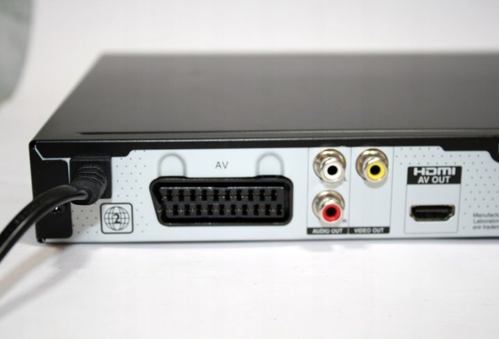 Odtwarzacz DVD Panasonic DVD-S700EG-K zdjęcie 5