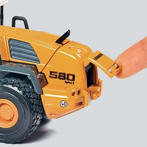 Siku Ładowarka Liebherr R580 na Arena.pl