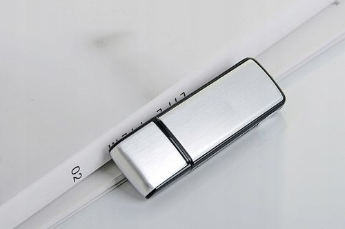Mini dyktafon szpiegowski detekcja głosu pendrive 8GB USB na Arena.pl