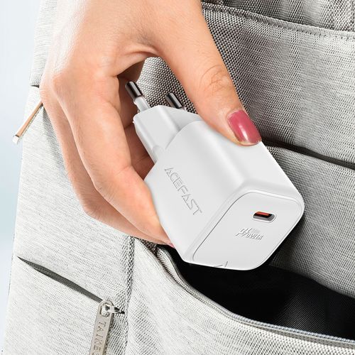 Mini Ładowarka sieciowa PD 30W GaN + kabel USB-C biała na Arena.pl