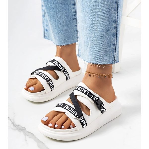 Białe klapki na platformie r.38 zdjęcie 2