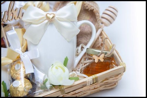 PREZENT NA ROCZNICĘ ŚLUBU JUBILEUSZ DUŻY KOSZ PREZENTOWY BOX KUBEK na Arena.pl