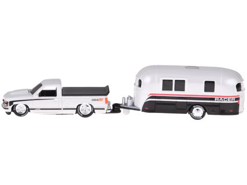 ZABAWKOWY SAMOCHÓD Z ZESTAWEM na Arena.pl