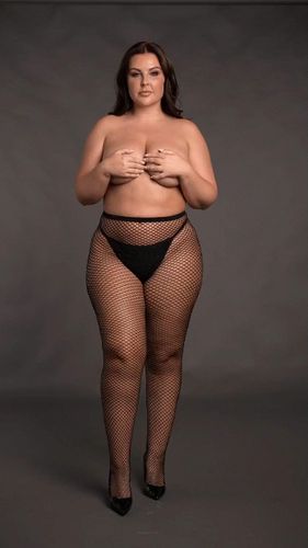 panty with small fishnet structure. na Arena.pl