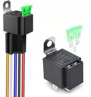 Przekaźnik samochodowy 12V 30A z bezpiecznikiem + gniazdo 5PIN 40 cm JD1914