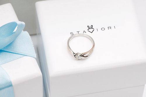 Emaga Złoty pierścionek PRD4357 - Diament na Arena.pl