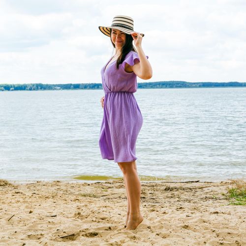 Lawendowa muślinowa sukienka midi w stylu boho na Arena.pl