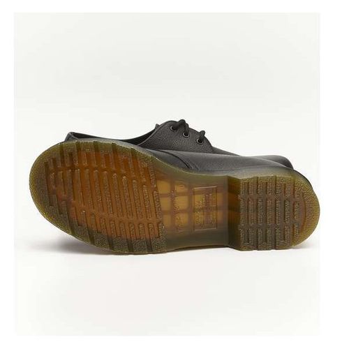 1461 W Virginia Black r.37 na Arena.pl
