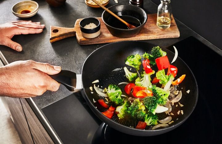 Patelnia TEFAL UNLIMITED 28cm indukcja G2550672 zdjęcie 5