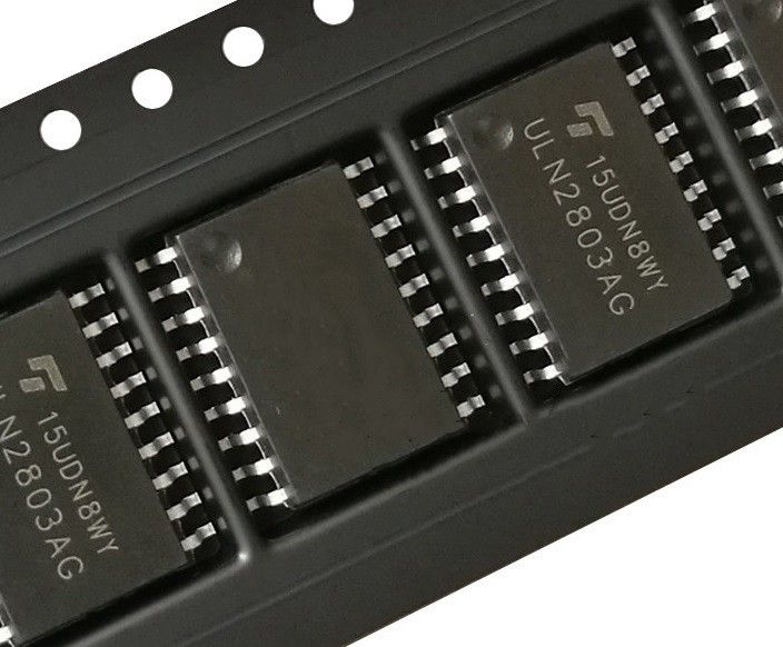 ULN2803AG ULN2803ADWR SOIC-18 zdjęcie 1