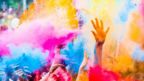Kolorowy proszek Holi Puder Festiwal ZESTAW 100 szt. na Arena.pl