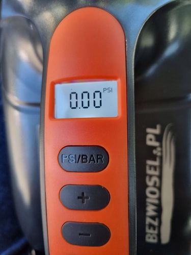 Elektryczna pompka SUP Kormoran 20PSI 2w1 na Arena.pl