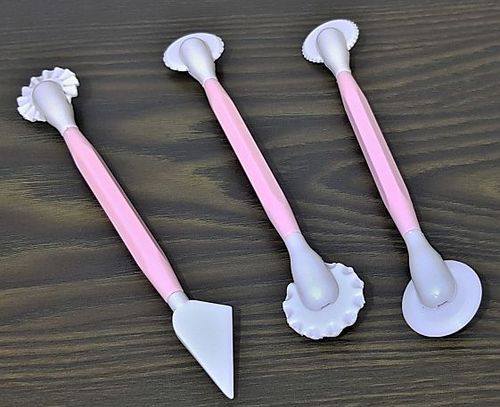 NARZĘDZIA DO DEKORACJI I MODELOWANIA TORTY 3 szt na Arena.pl