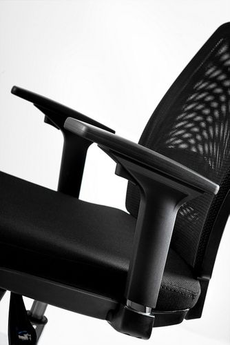 FOTEL OBROTOWY MODEL MULTI KOLOR CZARNY na Arena.pl