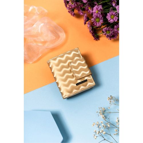 skórzany portfel damski na zatrzask i bigiel ze wzorem w fale - lorenti na Arena.pl