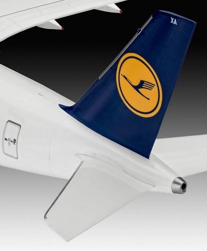 Revell Airbus A350-900 Lufthansa na Arena.pl