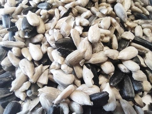 Słonecznik dla ptaków 90% łuskany 25kg, karma na Arena.pl