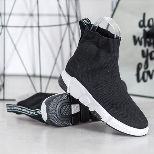 Wsuwane Czarne Buty r.37 na Arena.pl