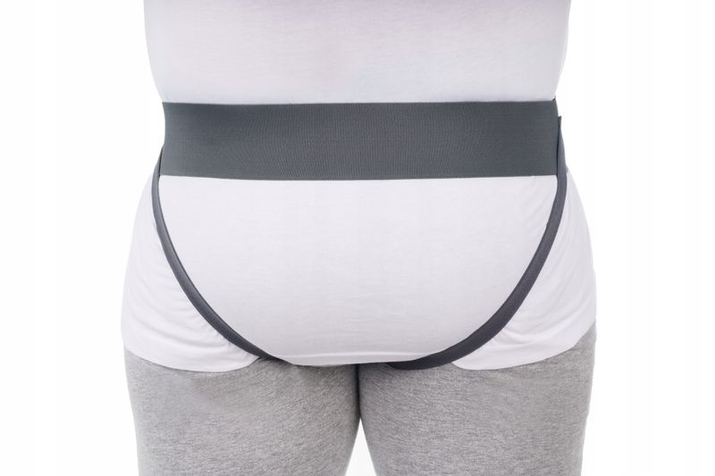 SUSPENSORIUM OPASKA MOSZNOWA PAS MOSZNA PRZEPUKLIN zdjęcie 3