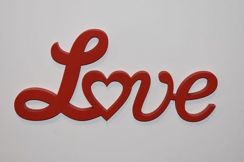 Napis 3D Love na Arena.pl